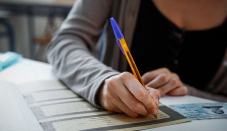 Δήμος Αγίας Παρασκευής & Χαμόγελο του Παιδιού: Σεμινάριο για την αντιμετώπιση του άγχους στις σχολικές εξετάσεις